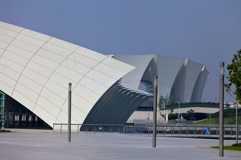 Oriental Sports Center in Pudong (Gerkan, Marg + Partner, gmp Architekten, 2011)